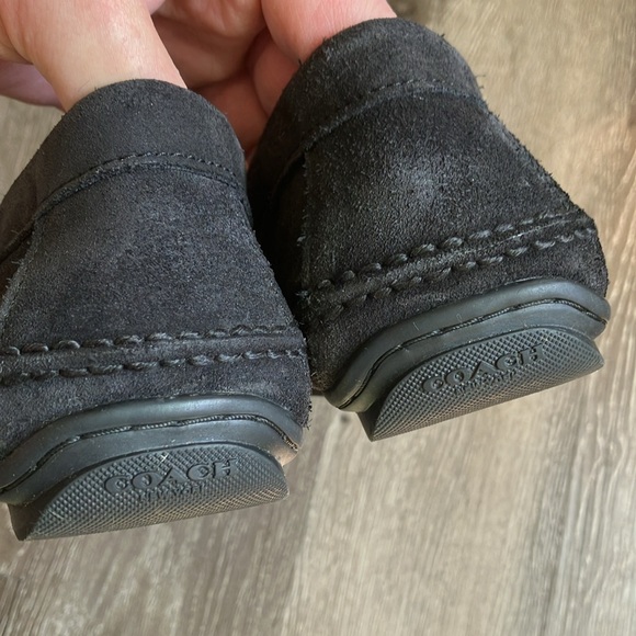 Coach - Picture 13 of 17